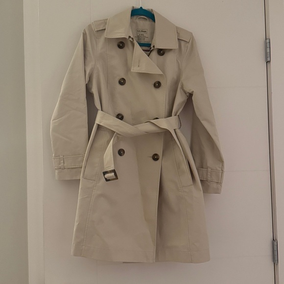 LL Bean Trench coat NWOT